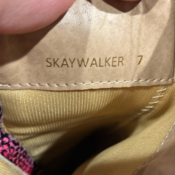 Azalea Wang skaywalker rainbow snake skin boots heeled boots women’s size 7 - Picture 10 of 12